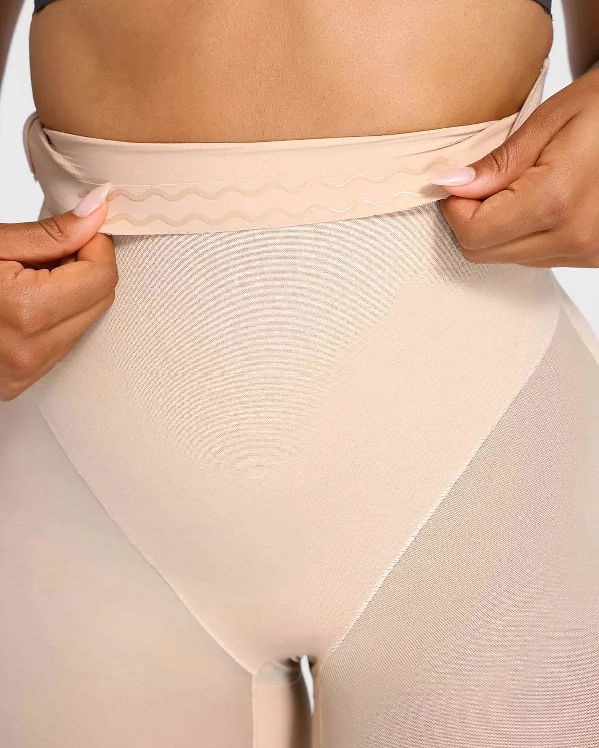 AirSlim® Seamless Mesh Shaping Shorts