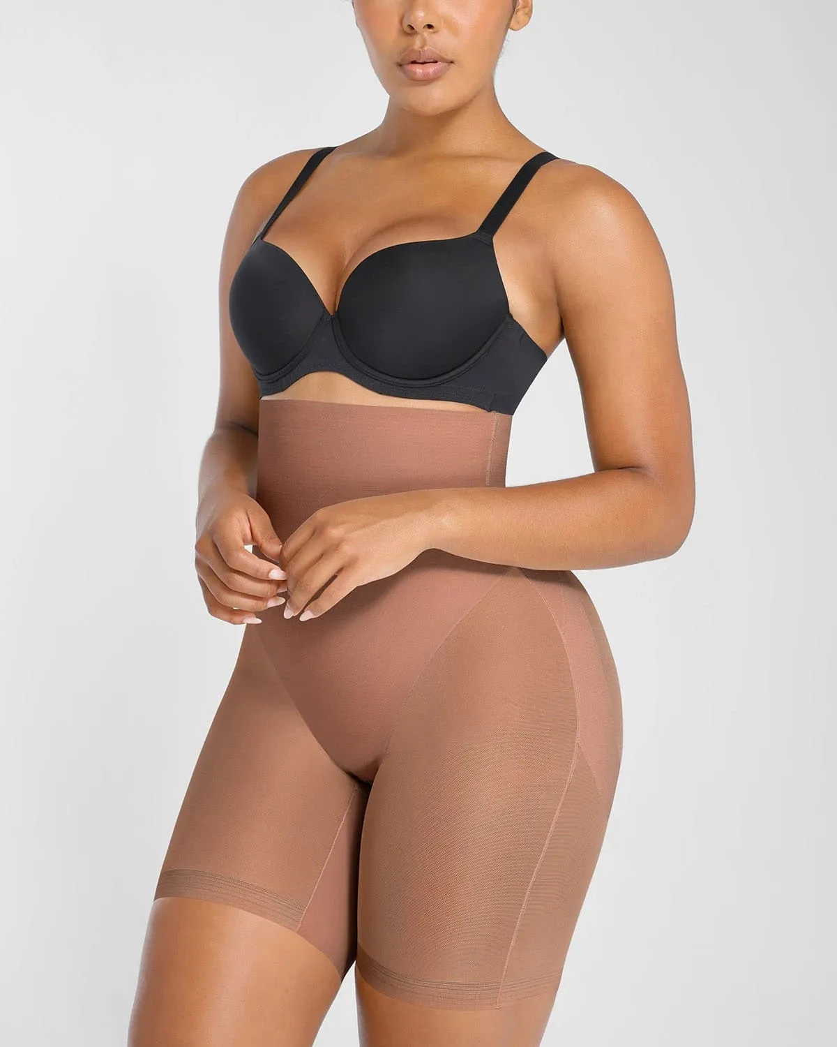AirSlim® Seamless Mesh Shaping Shorts