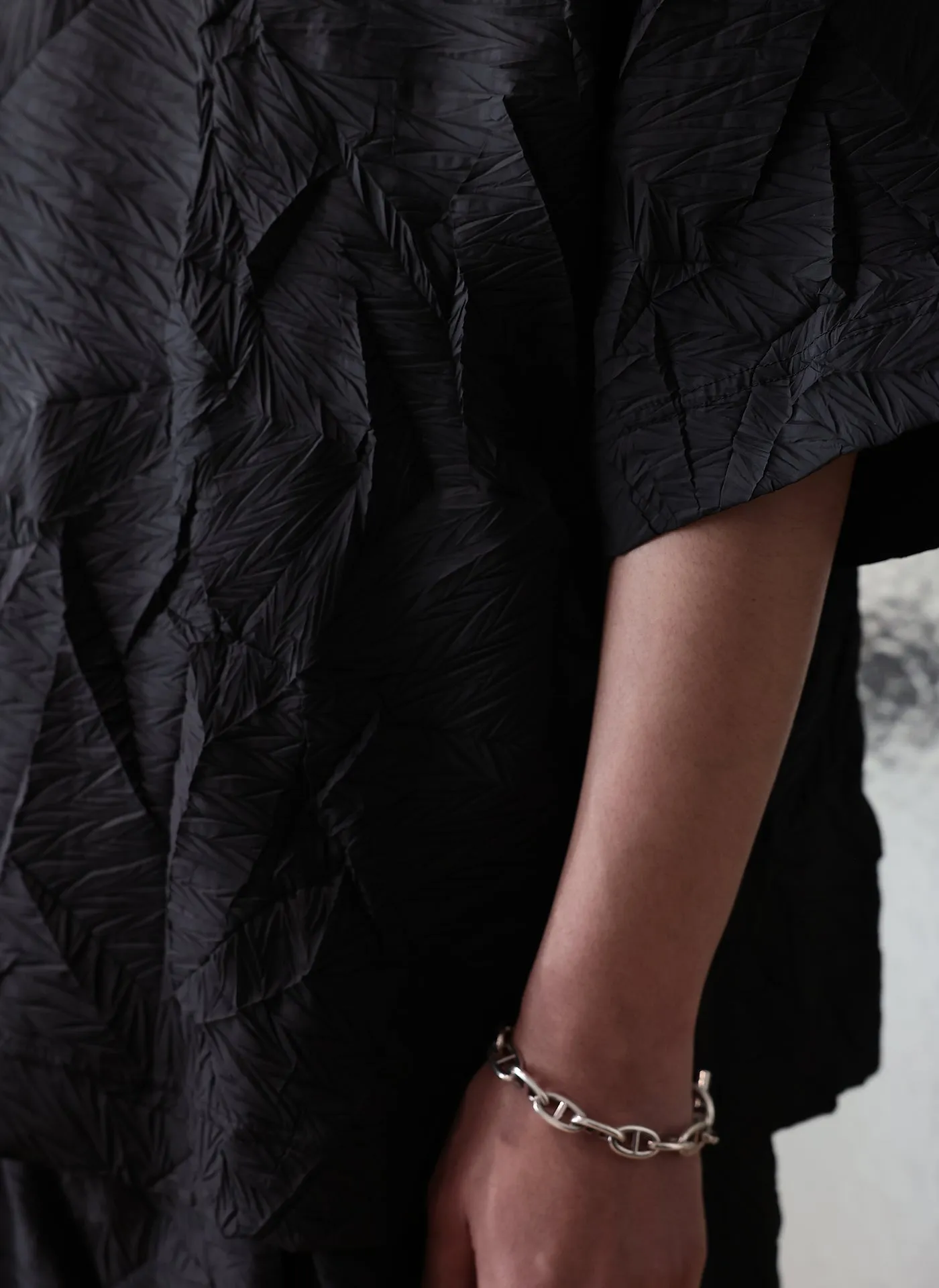 Distort Pleats Polyester Polo