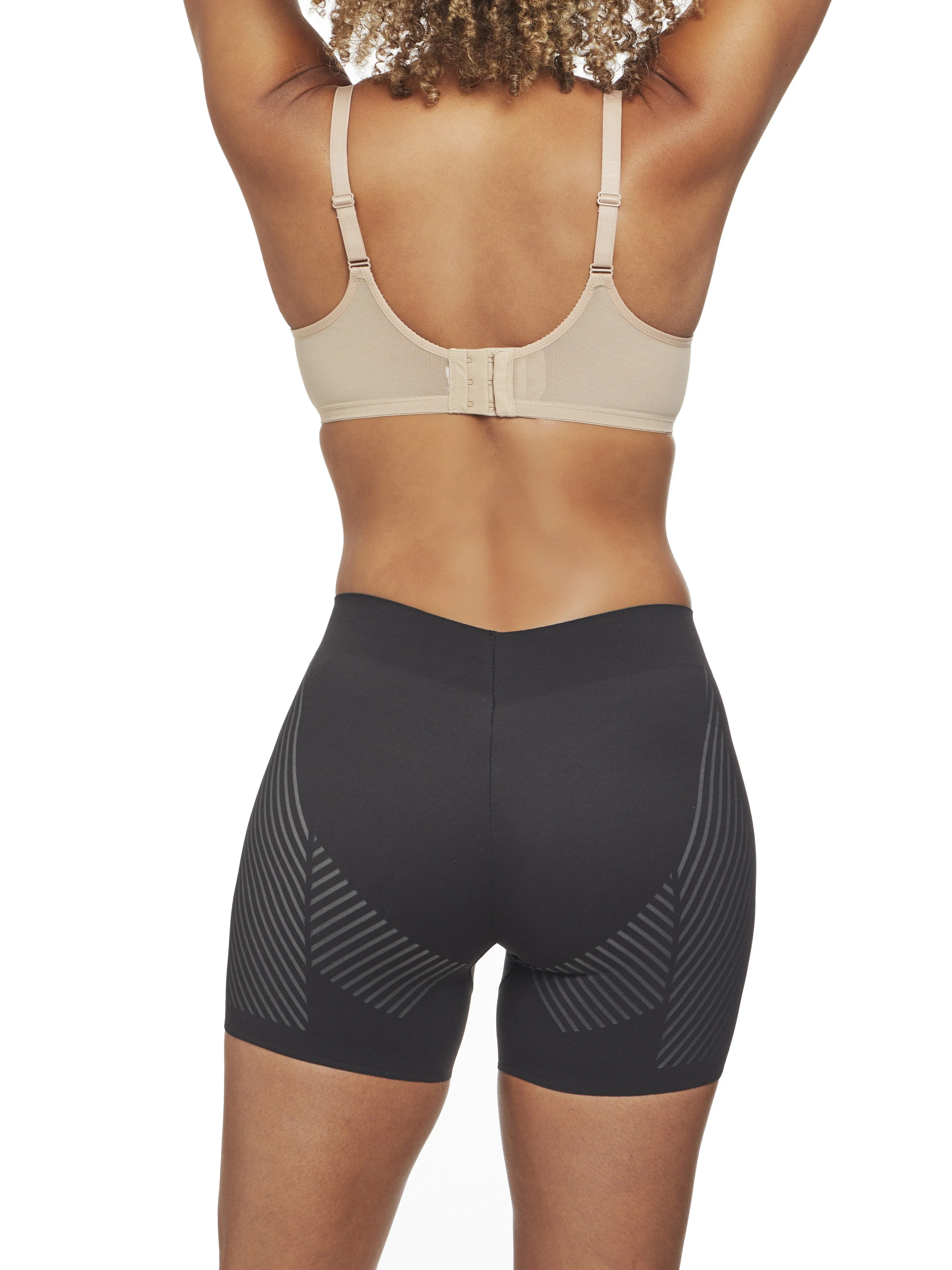 Iconic Core™ Mid-Thigh Booty Lift Shaping Short