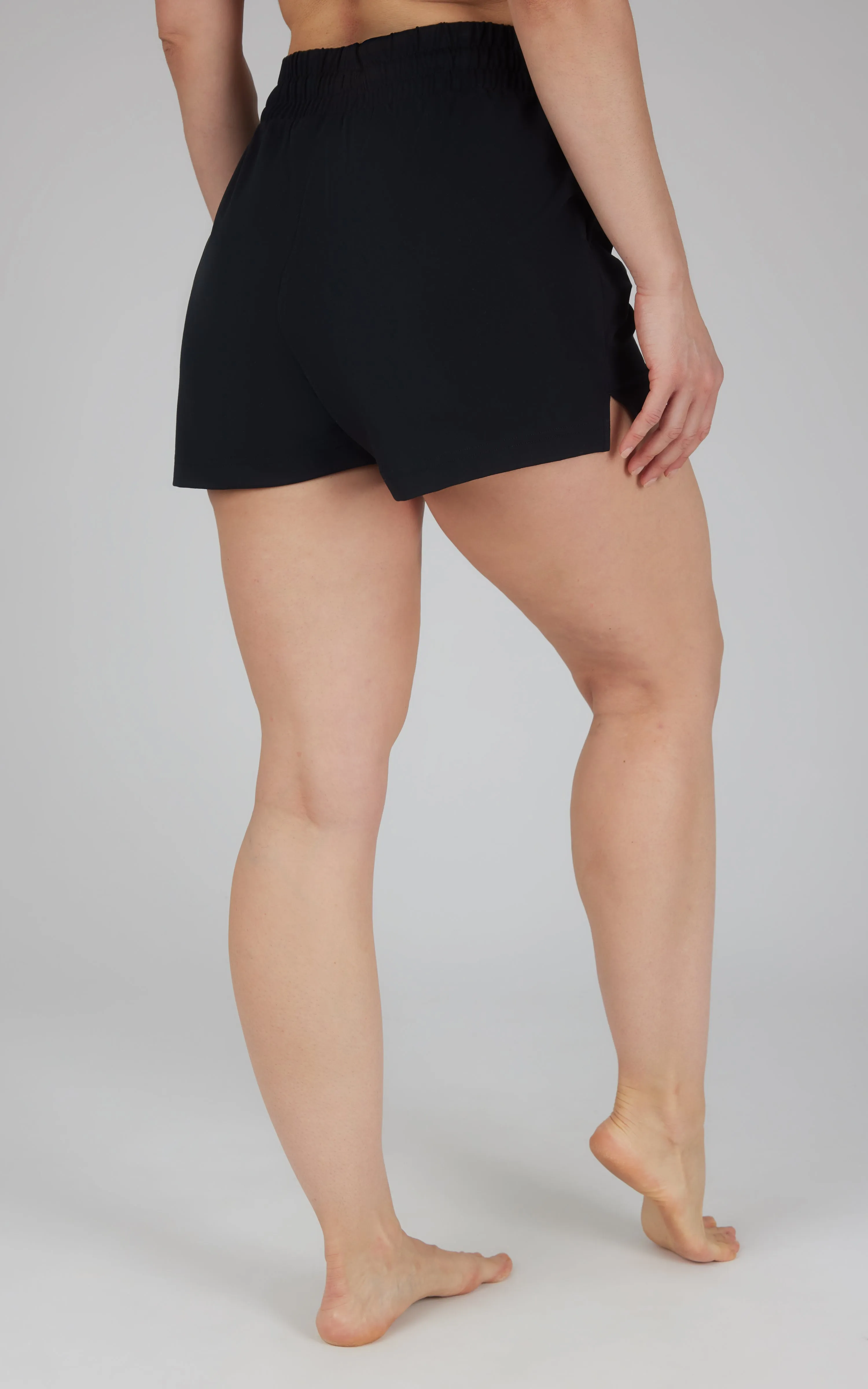 Lux City Life 4" Short