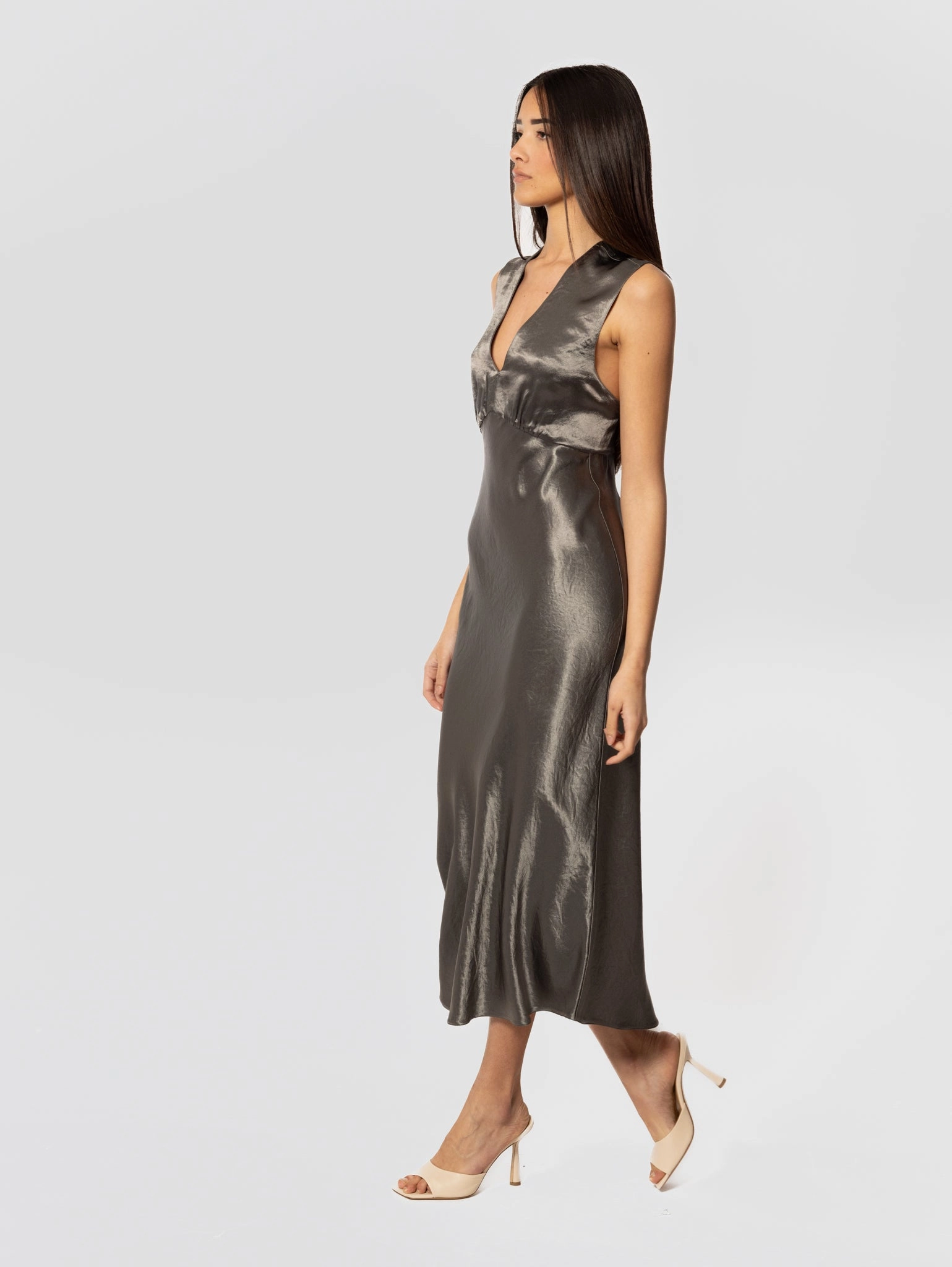Satin Dress with Deep V-Neck Glizia Dark Green