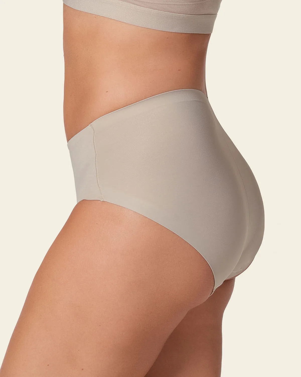 Simply Seamless Mid-Rise Shaping Brief