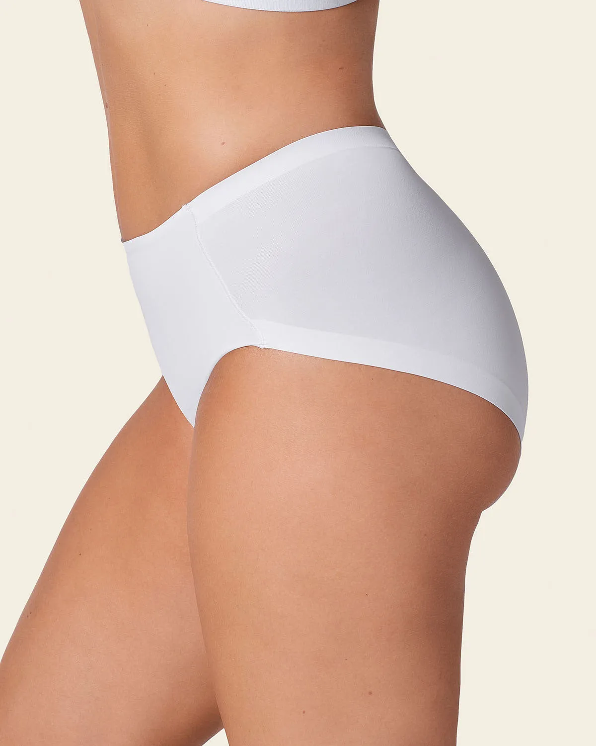 Simply Seamless Mid-Rise Shaping Brief