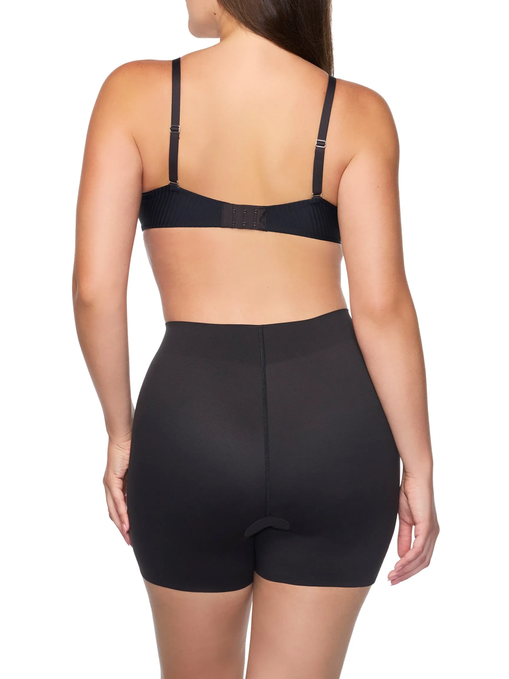 Sleek Essentials Mid-Thigh Shaping Short