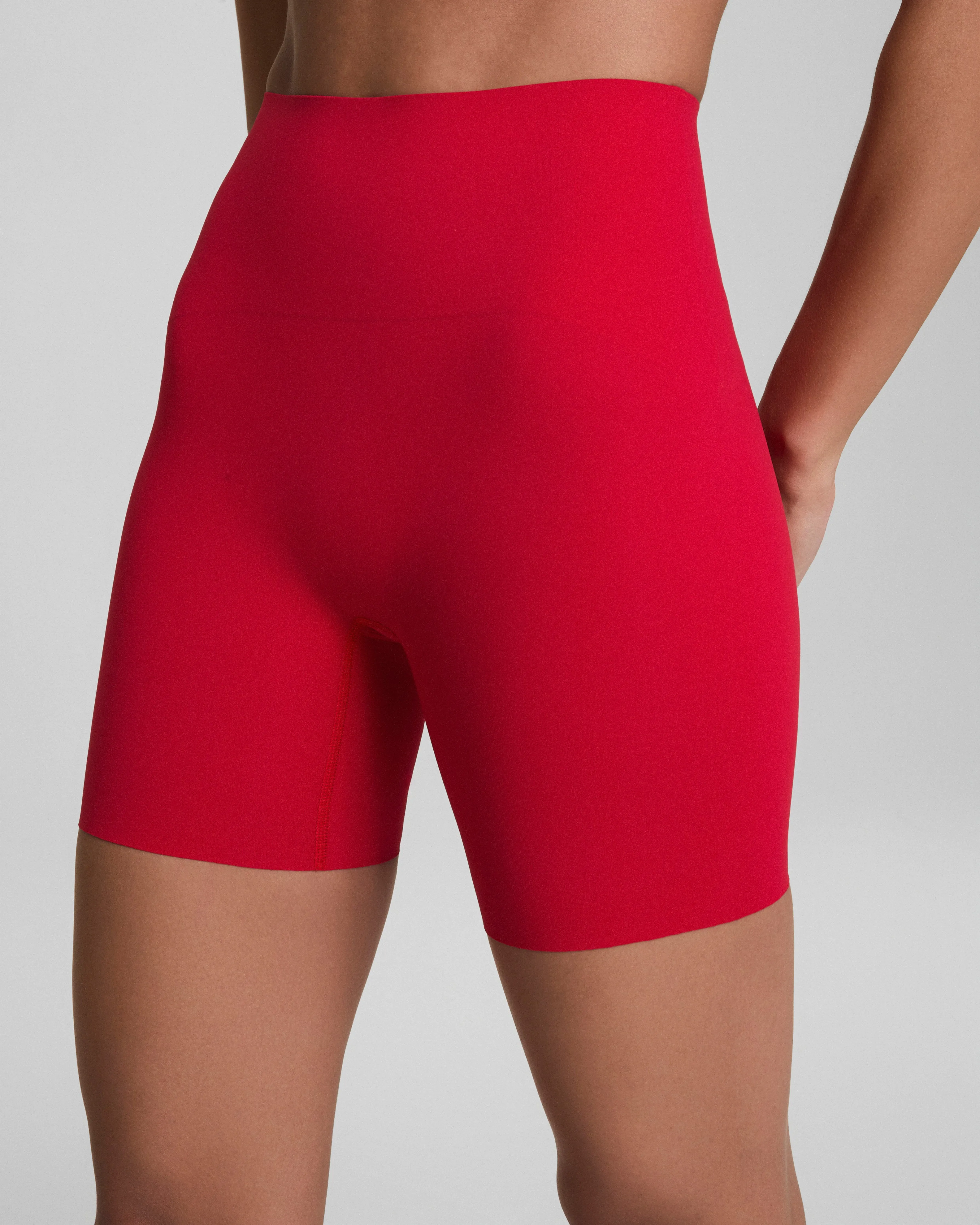 SPANXshape™ CoreLuxe Bike Short with Mid-Tummy Compression, 6"