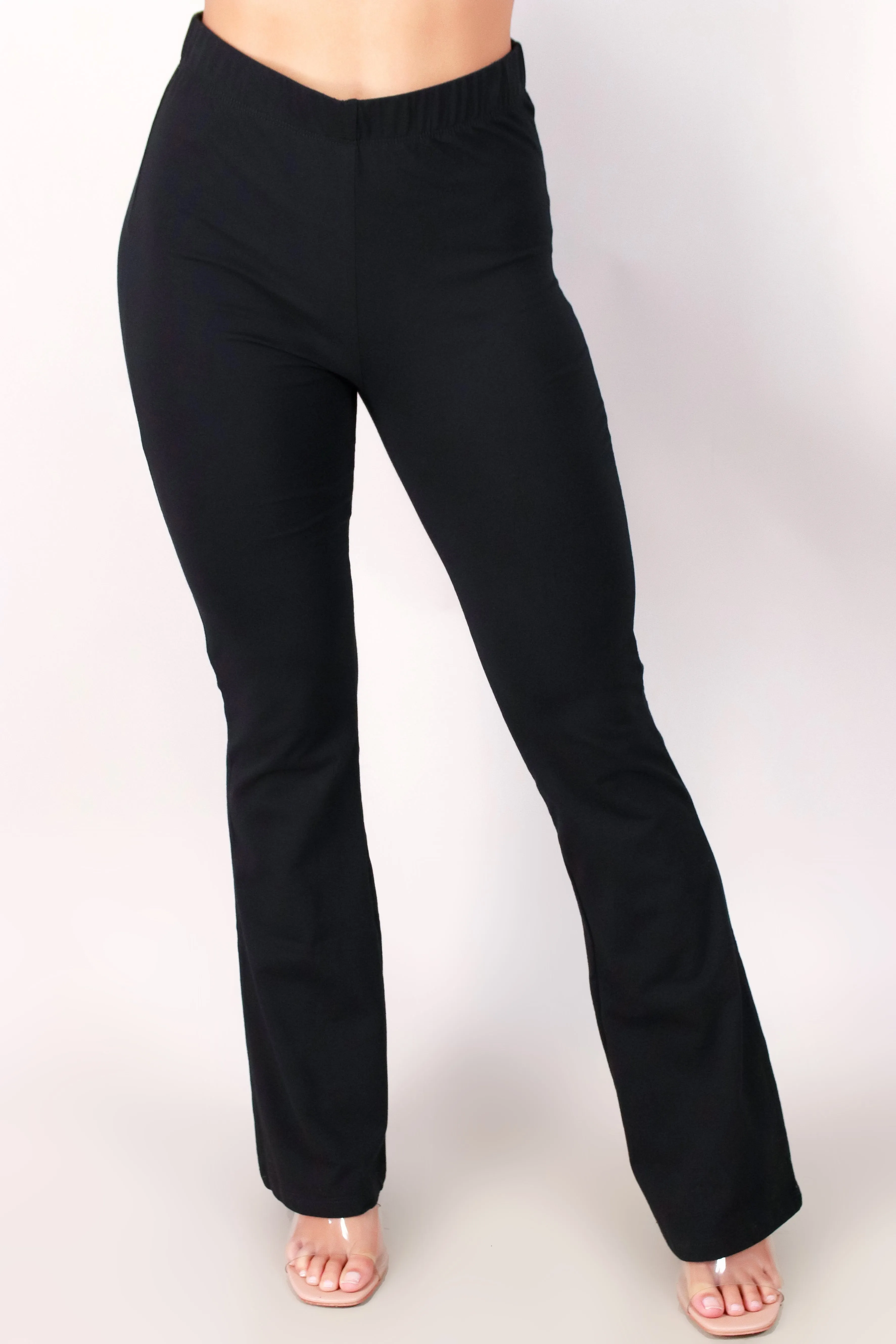 VERY SIMILAR PANTS