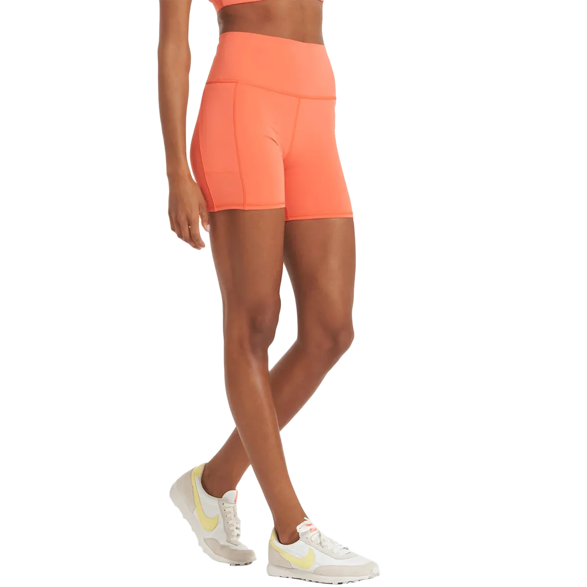 Women's Studio Pocket Short